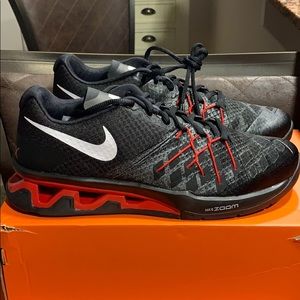 nike reax lightspeed ii